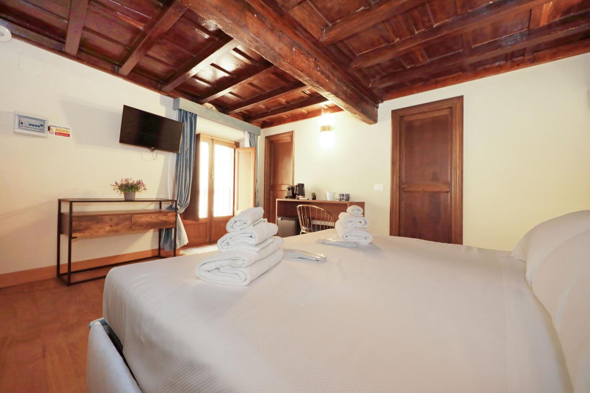 Golden Pantheon Rooms Rom Exterior foto